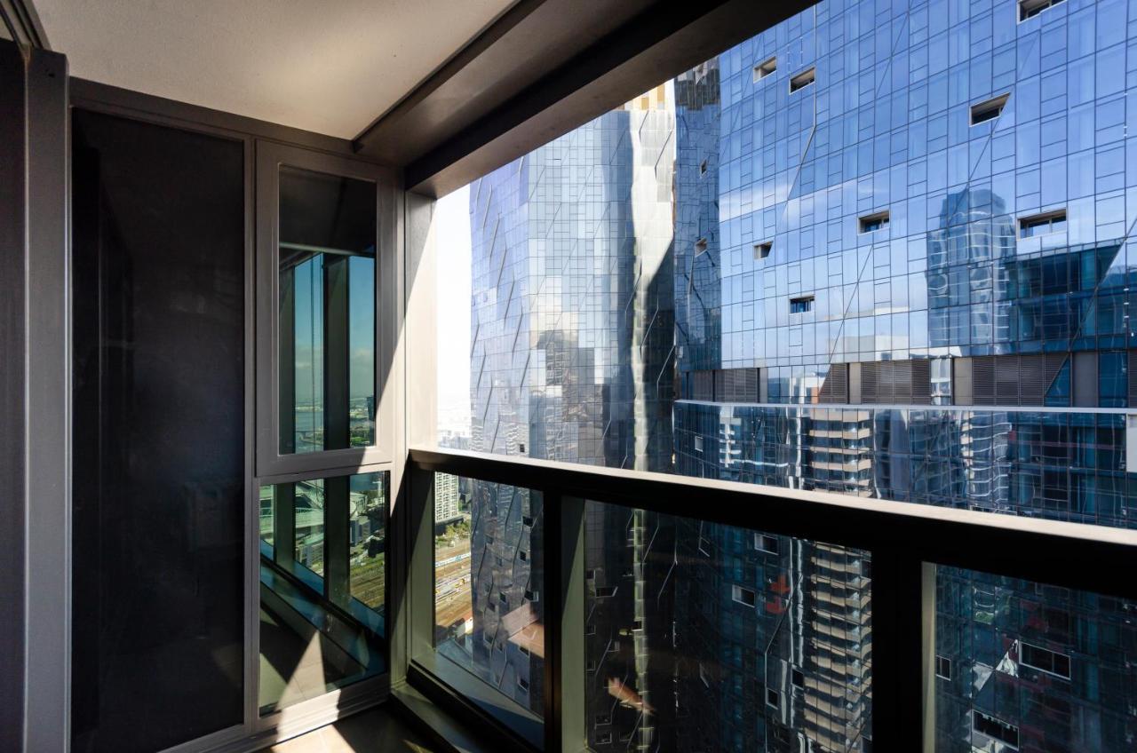 2Br Cbd Pad, City Views, Free Parking, Pool, Gym Melburne Exterior foto